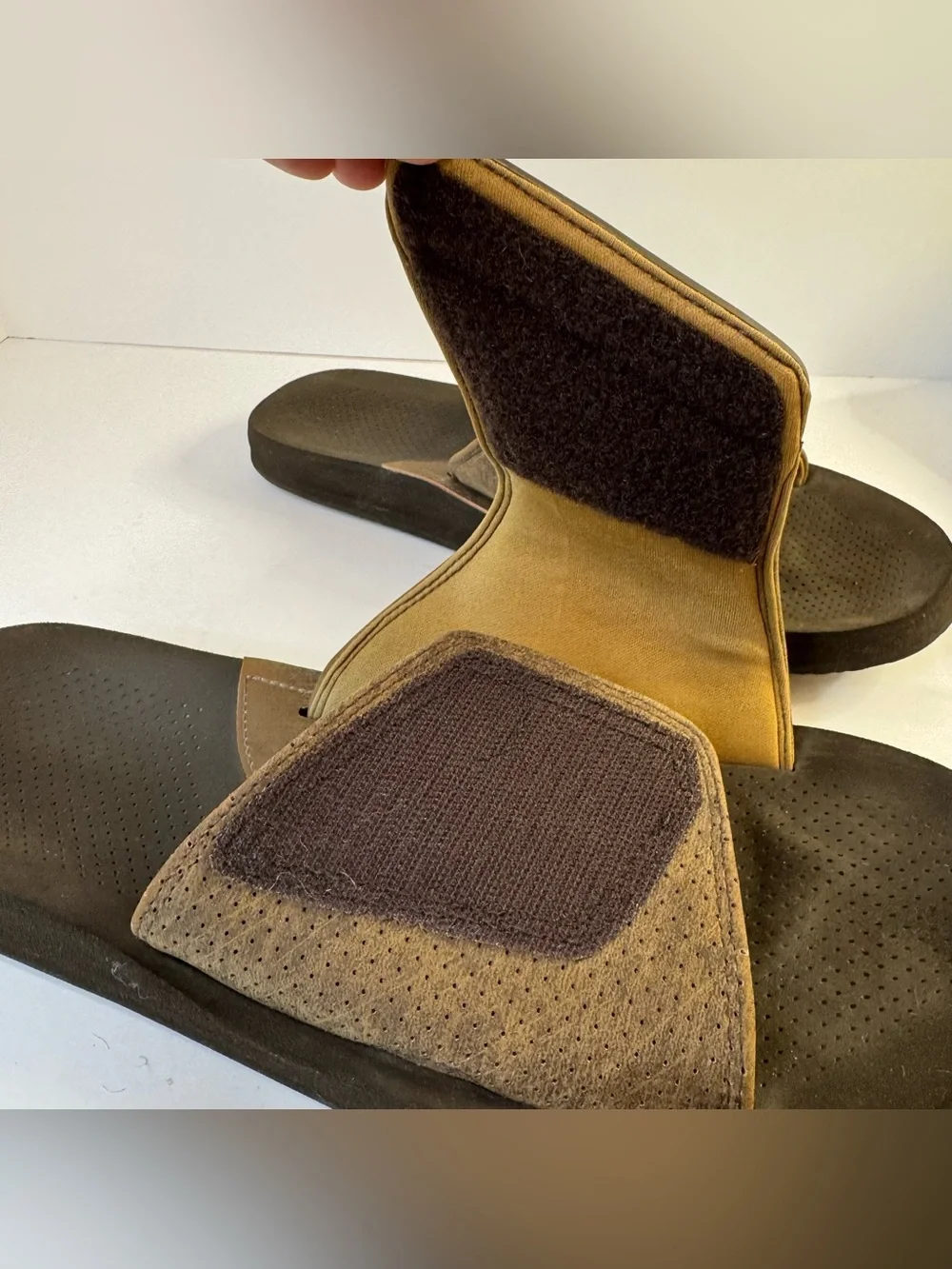 Cobian ARV 2 Men’s Brown Leather Adjustable Comfort Slide Sandal Size 12 *READ*